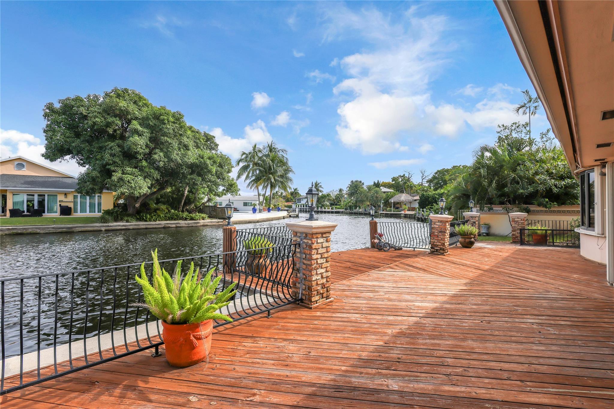 Coral Gardens 30-7 B - Residential