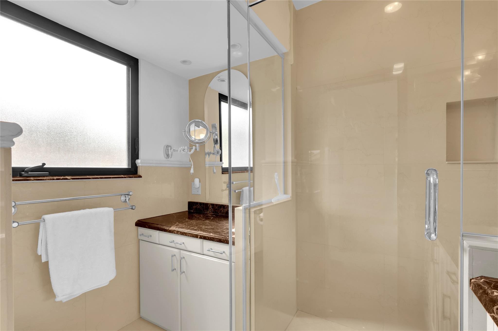 Coral Gardens 30-7 B - Residential