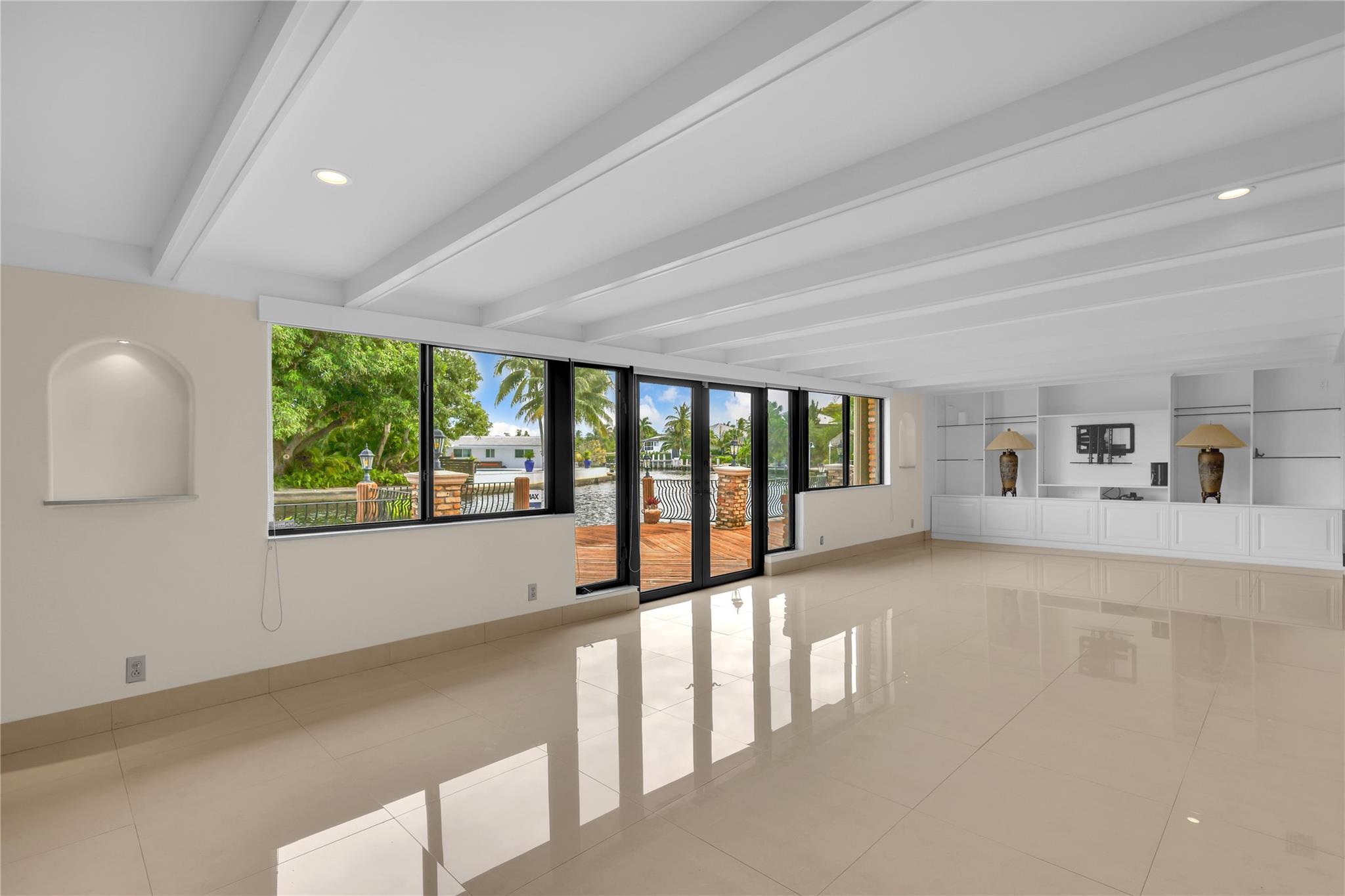 Coral Gardens 30-7 B - Residential