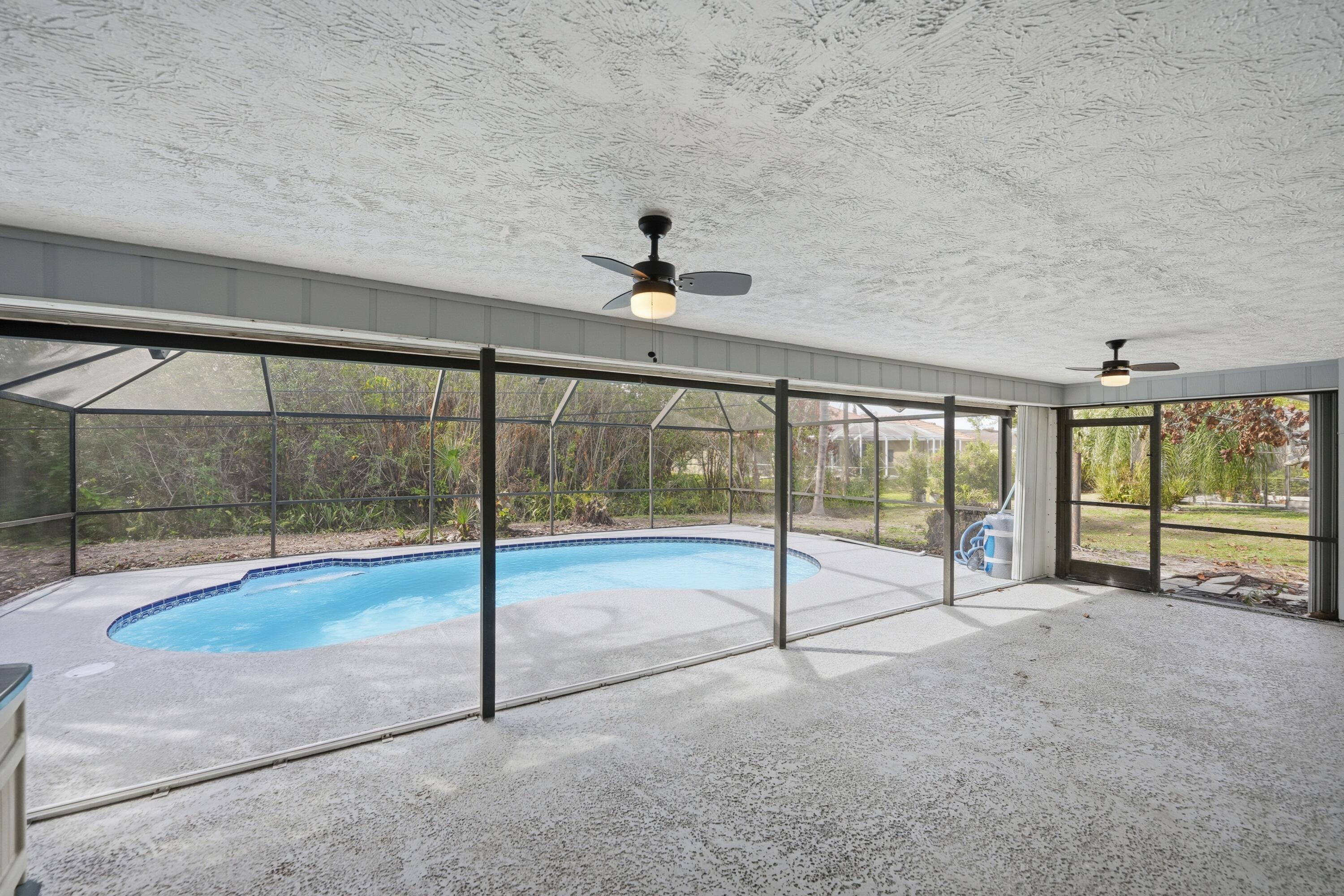 PORT ST LUCIE SECTION 18 - Residential