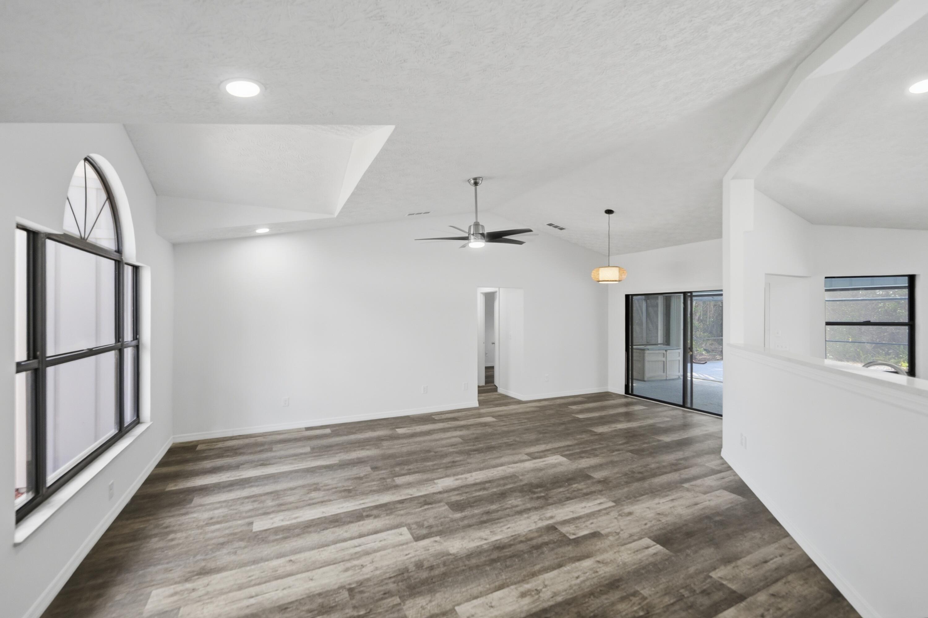 PORT ST LUCIE SECTION 18 - Residential