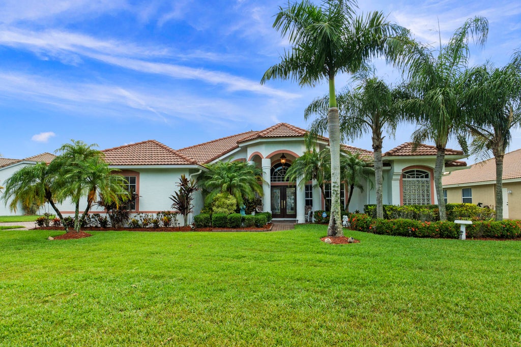 Photo of 315 SW Egret Landing Lndg, Port St Lucie, FL 34953 (MLS # R10808429)