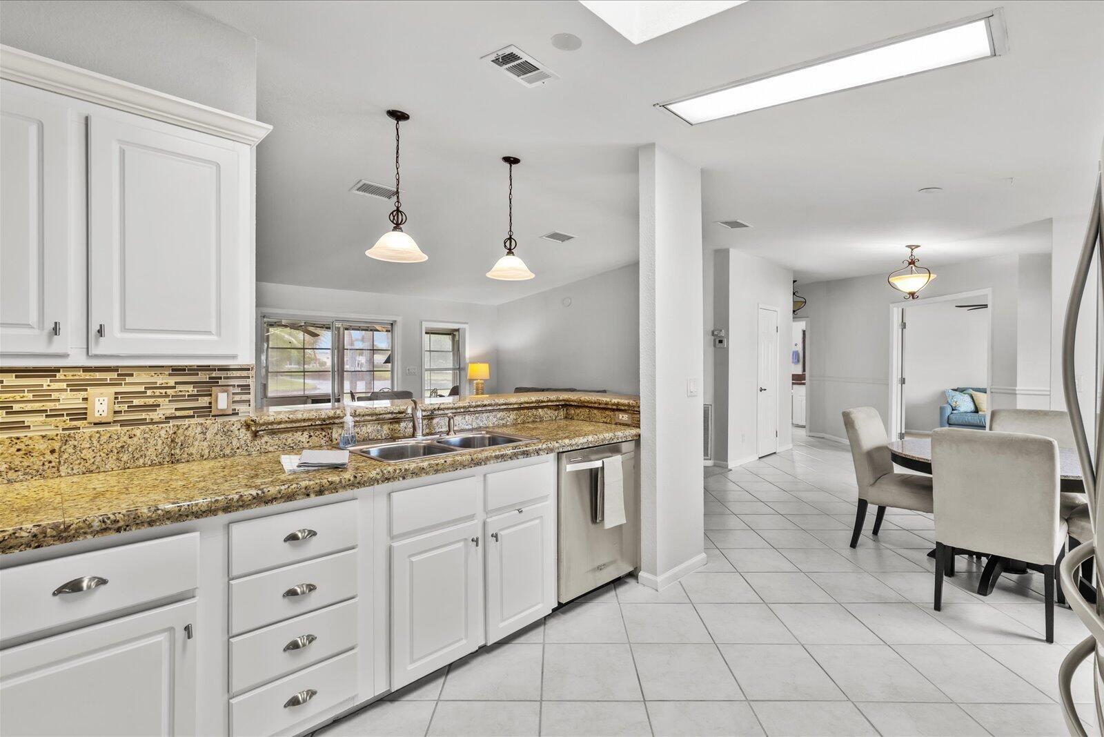 EAGLE RETREAT AT SAVANNA - Residential