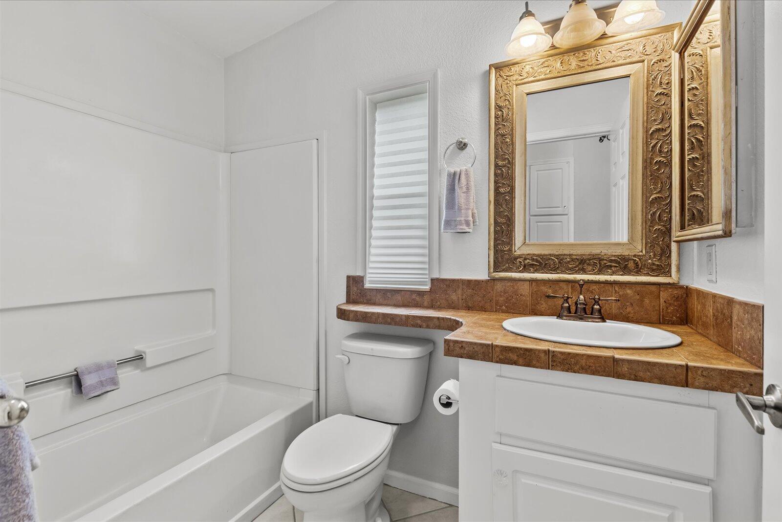 EAGLE RETREAT AT SAVANNA - Residential