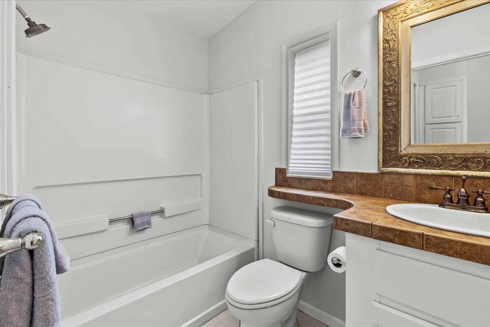 EAGLE RETREAT AT SAVANNA - Residential