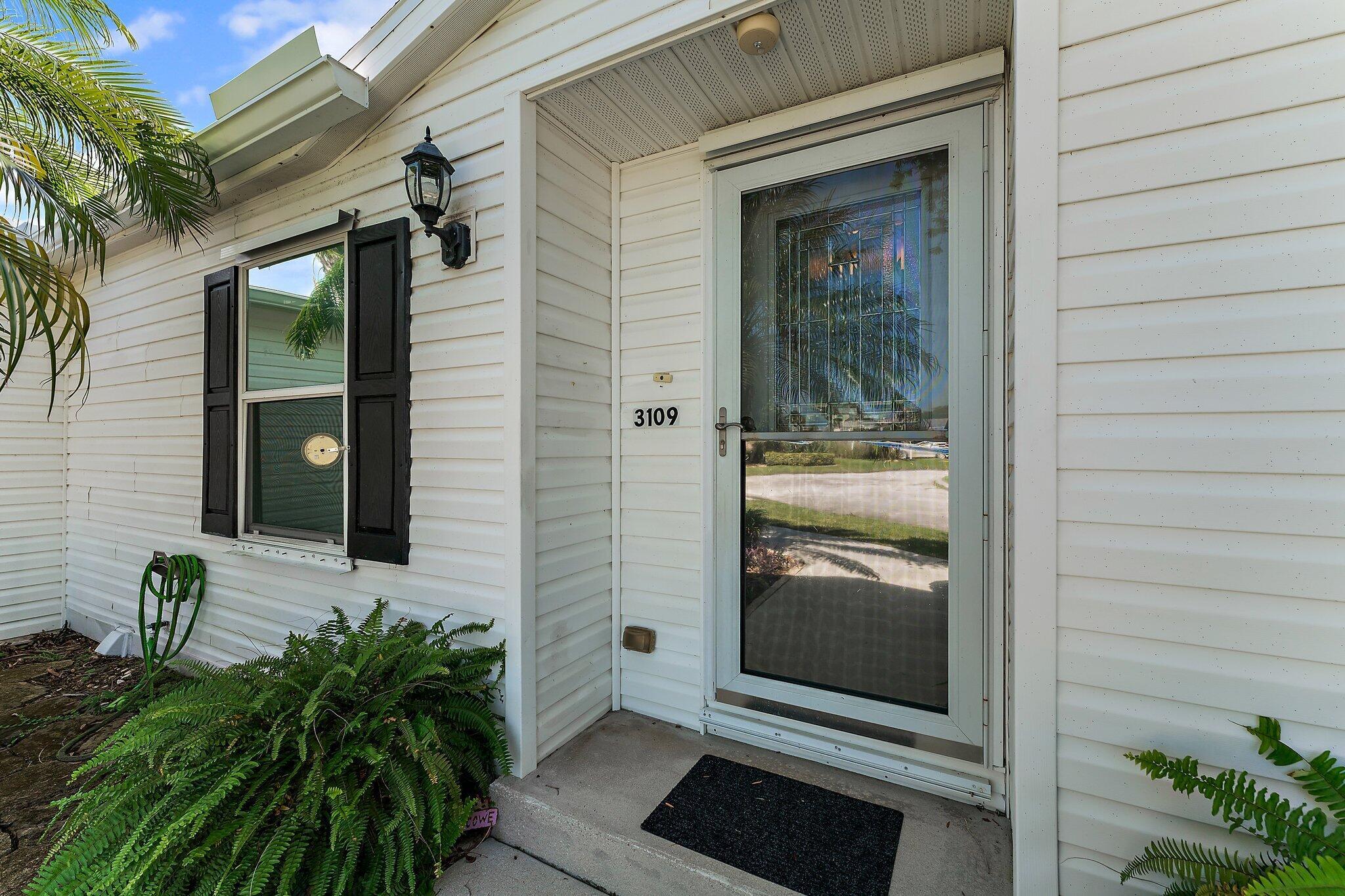 EAGLE RETREAT AT SAVANNA - Residential