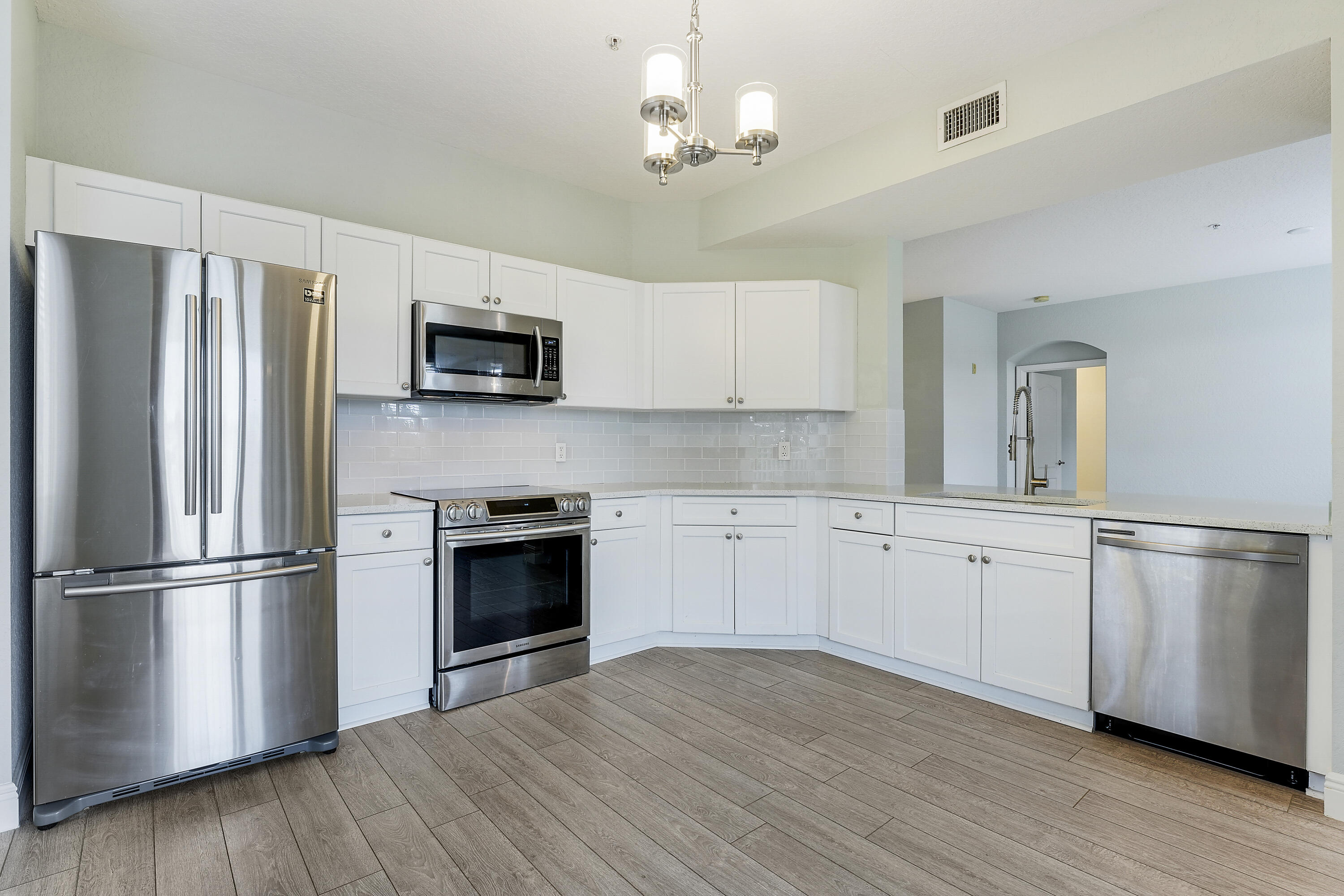 RESIDENCES AT LEGACY PLAC - Residential Lease