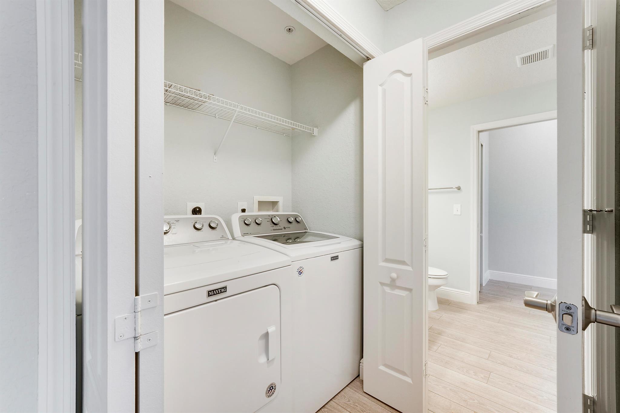 RESIDENCES AT LEGACY PLAC - Residential Lease