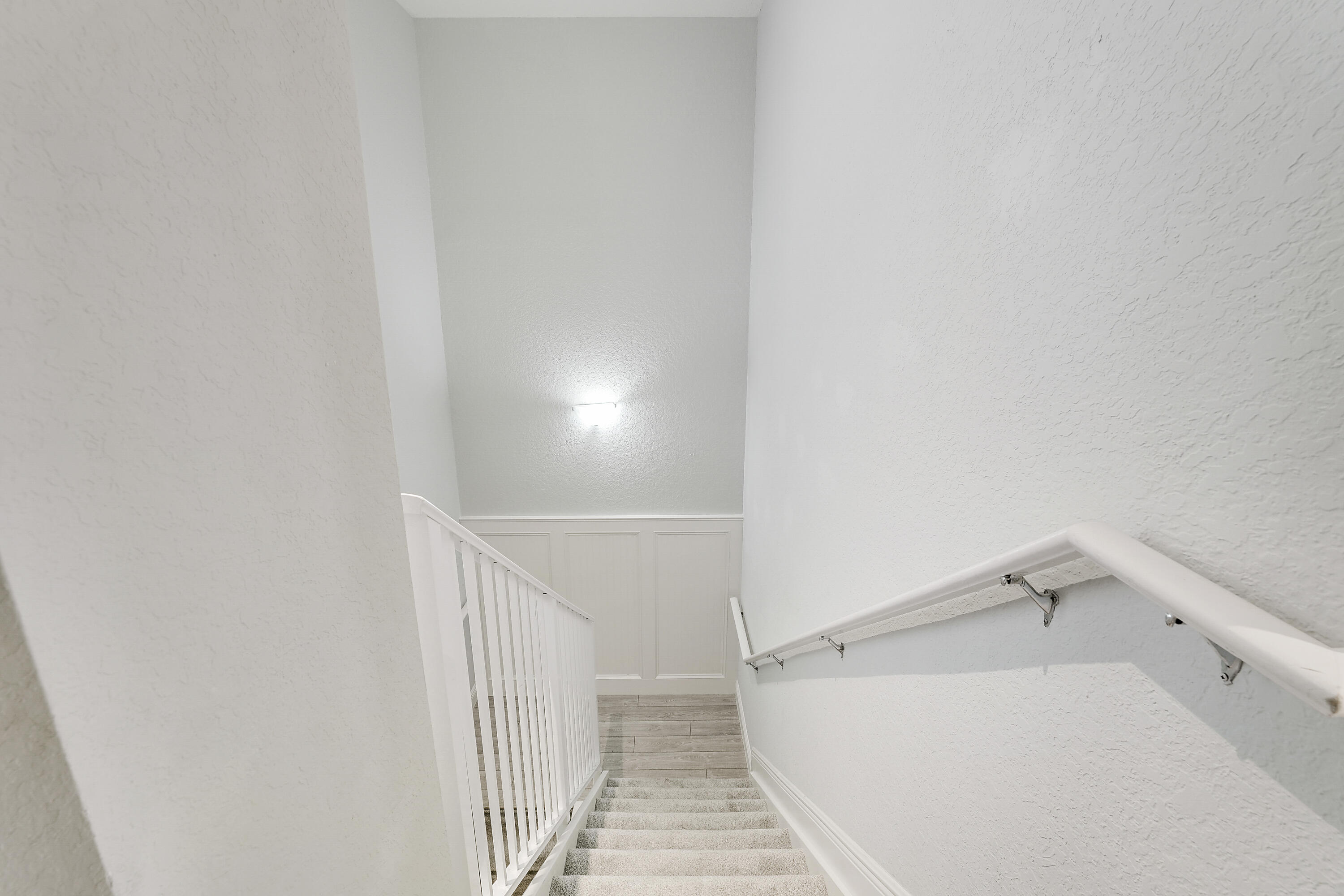 RESIDENCES AT LEGACY PLAC - Residential Lease