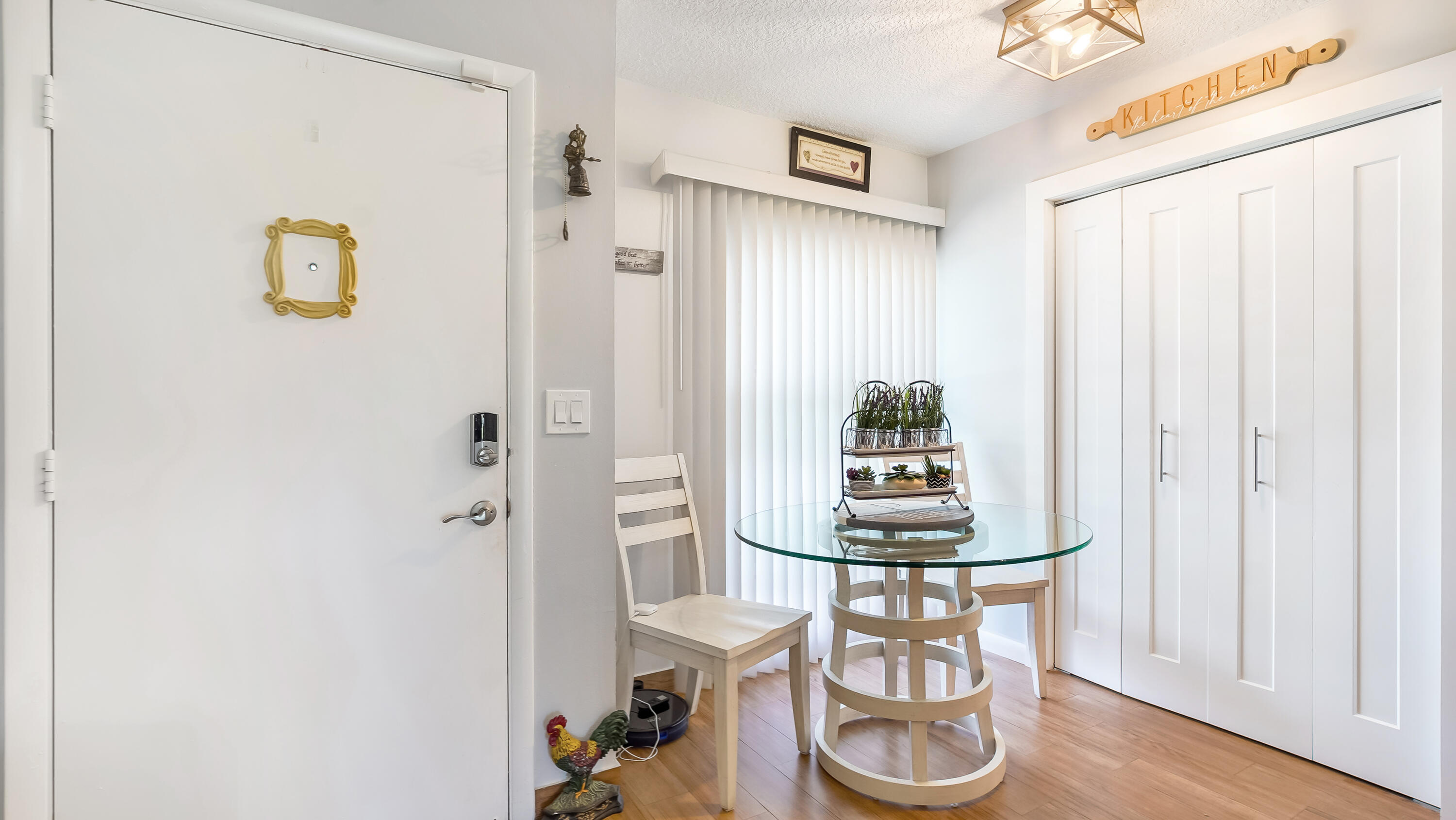 PALM GREENS AT VILLA DEL RAY CONDO II - Residential