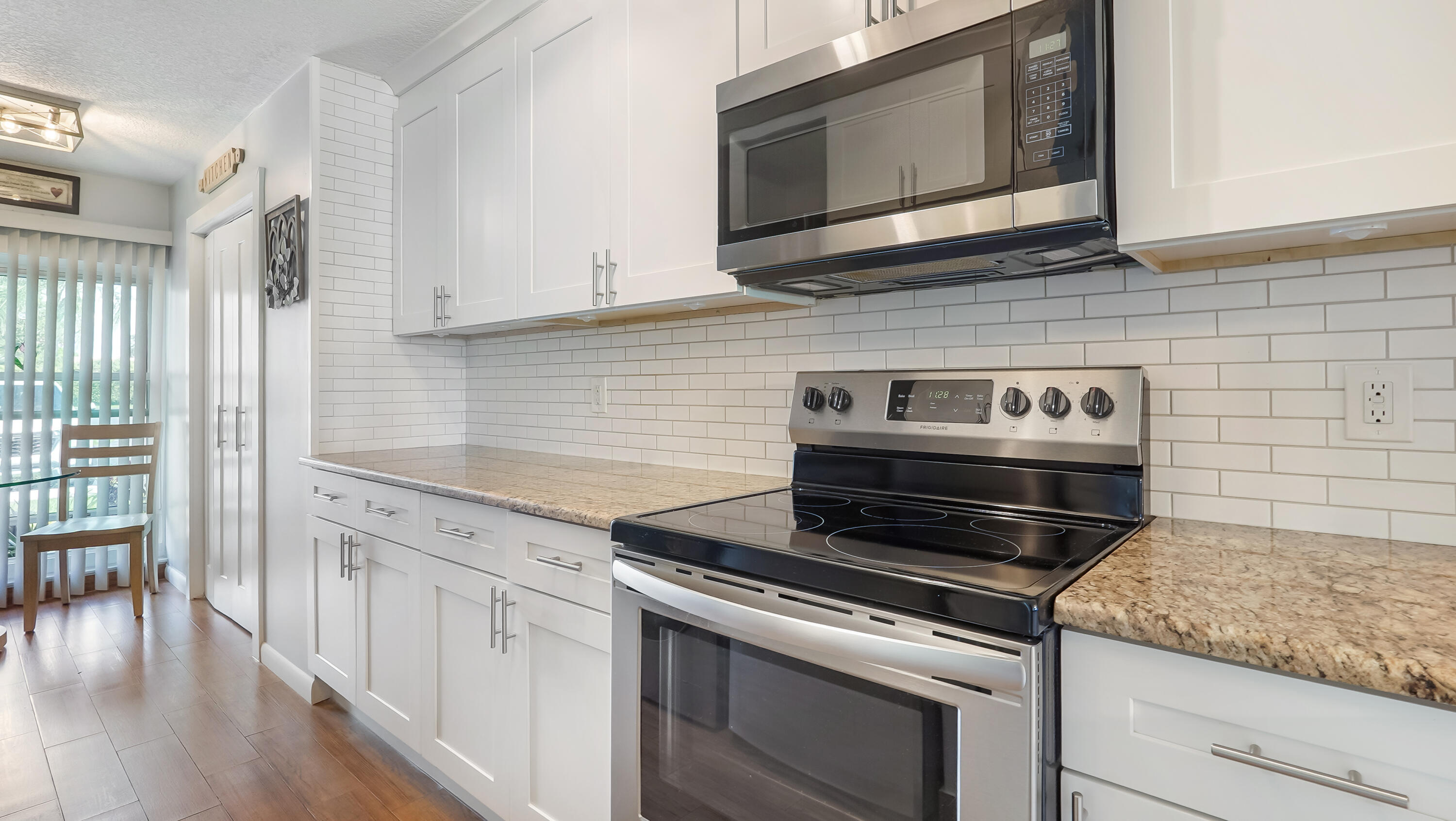 PALM GREENS AT VILLA DEL RAY CONDO II - Residential