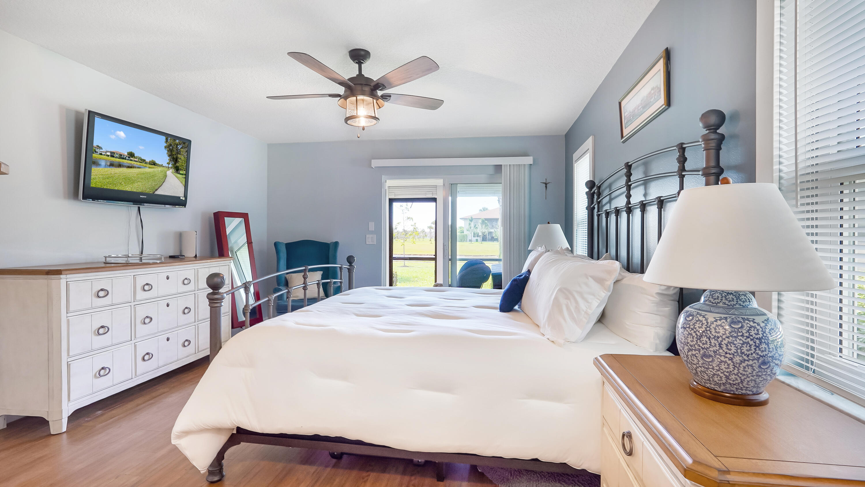 PALM GREENS AT VILLA DEL RAY CONDO II - Residential