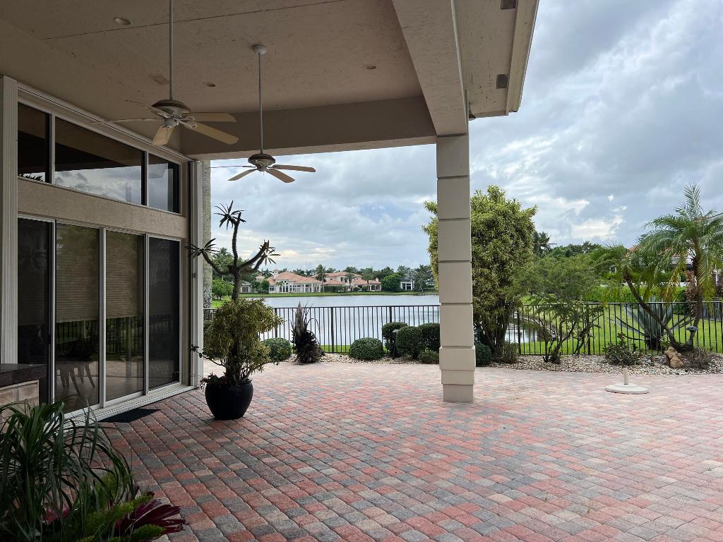 COVENTRY AT WOODFIELD COUNTRY CLUB - Residential