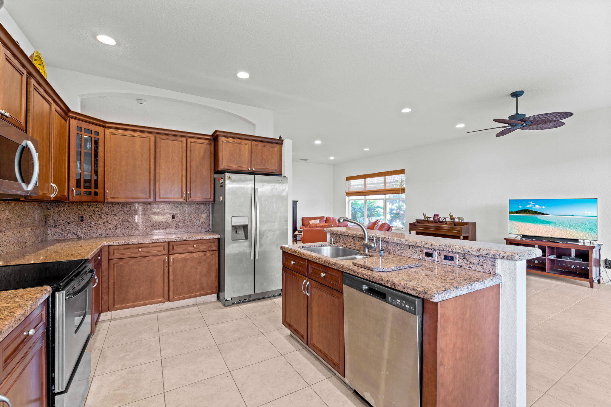 VALENCIA ISLES 1 - Residential