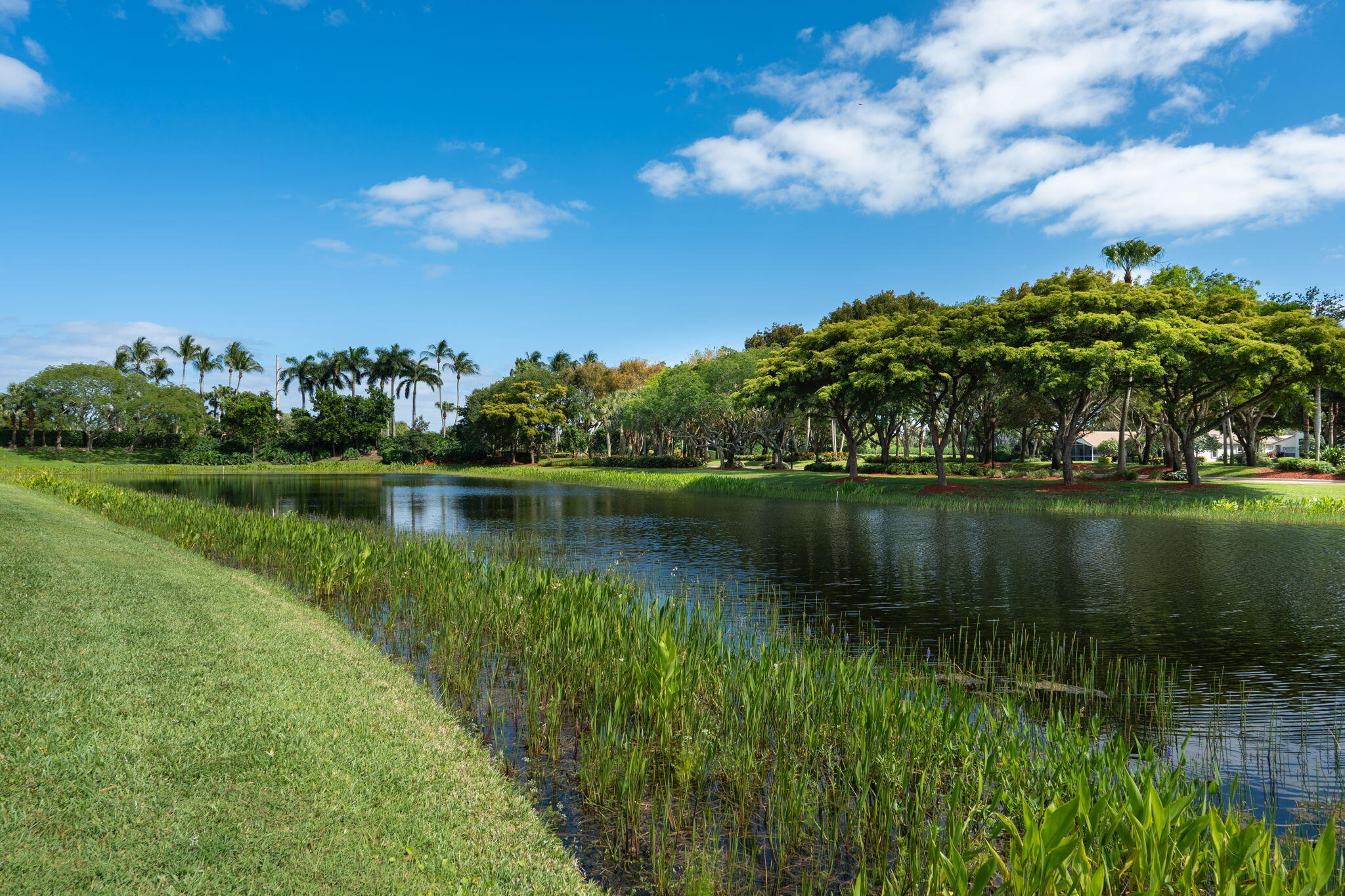 VALENCIA ISLES 1 - Residential