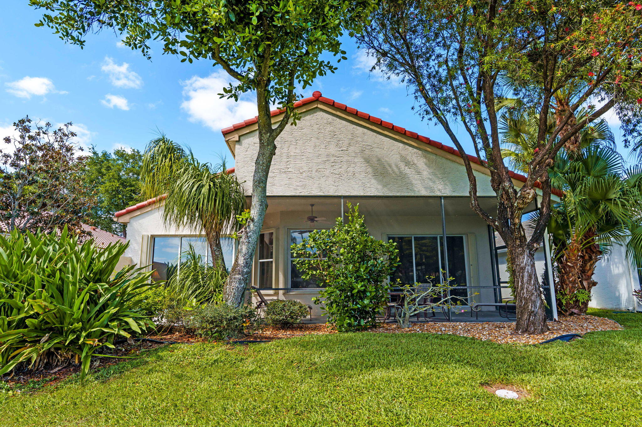 VALENCIA ISLES 1 - Residential