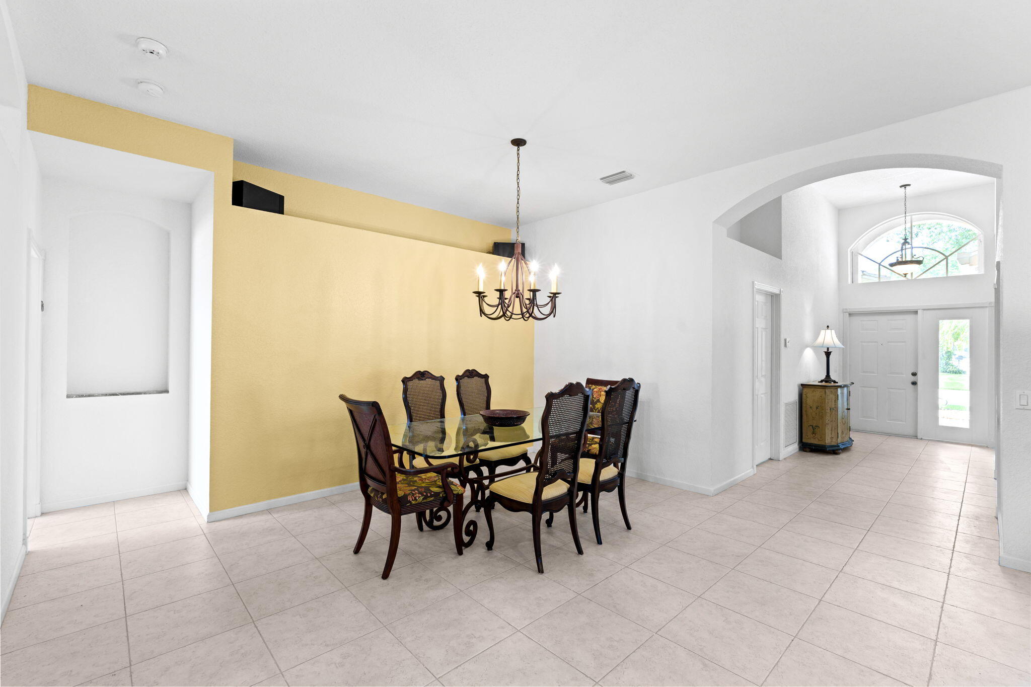 VALENCIA ISLES 1 - Residential