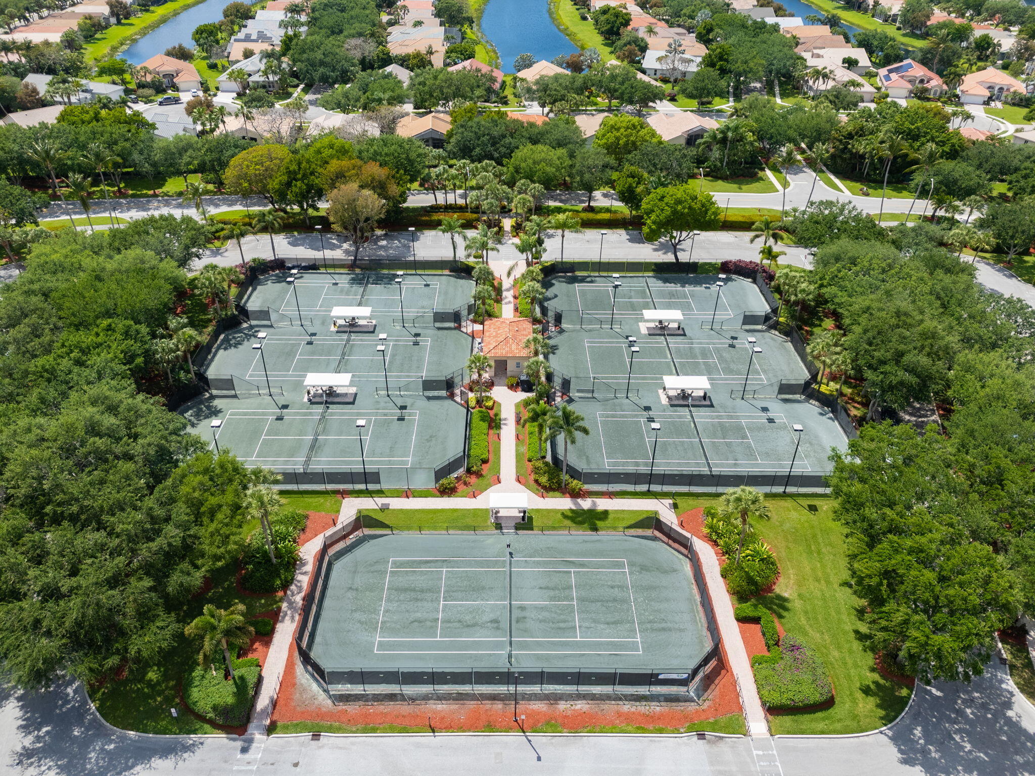 VALENCIA ISLES 1 - Residential