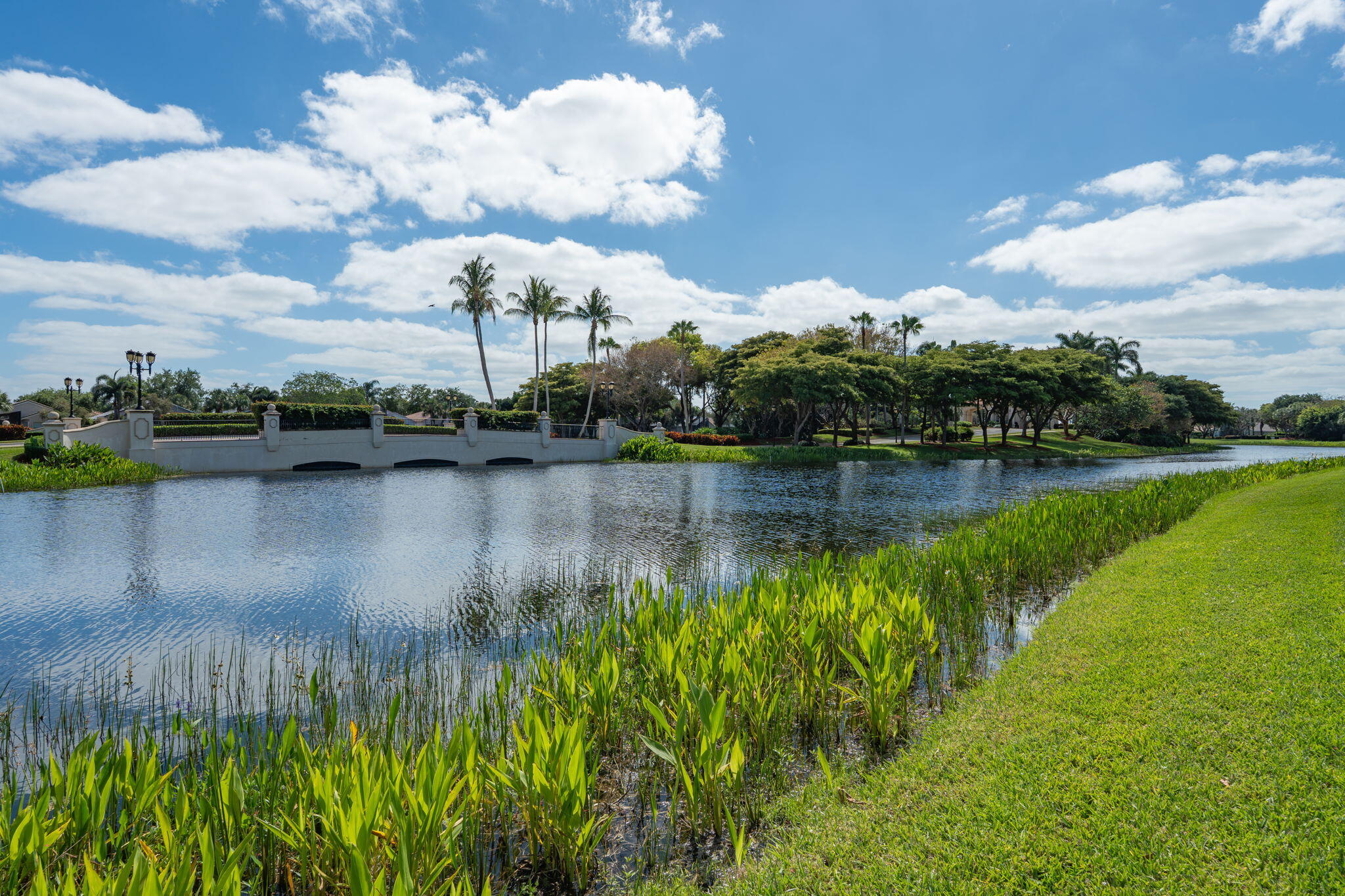 VALENCIA ISLES 1 - Residential