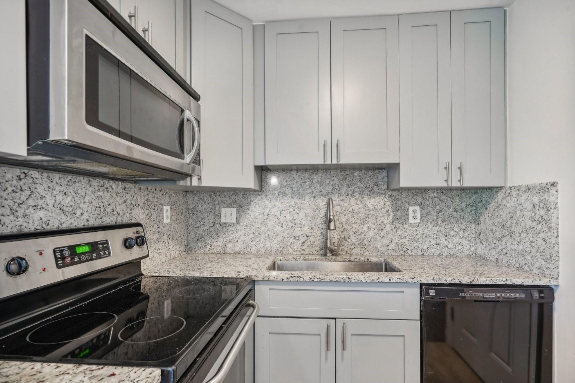 River Shores Condo - Residential Lease