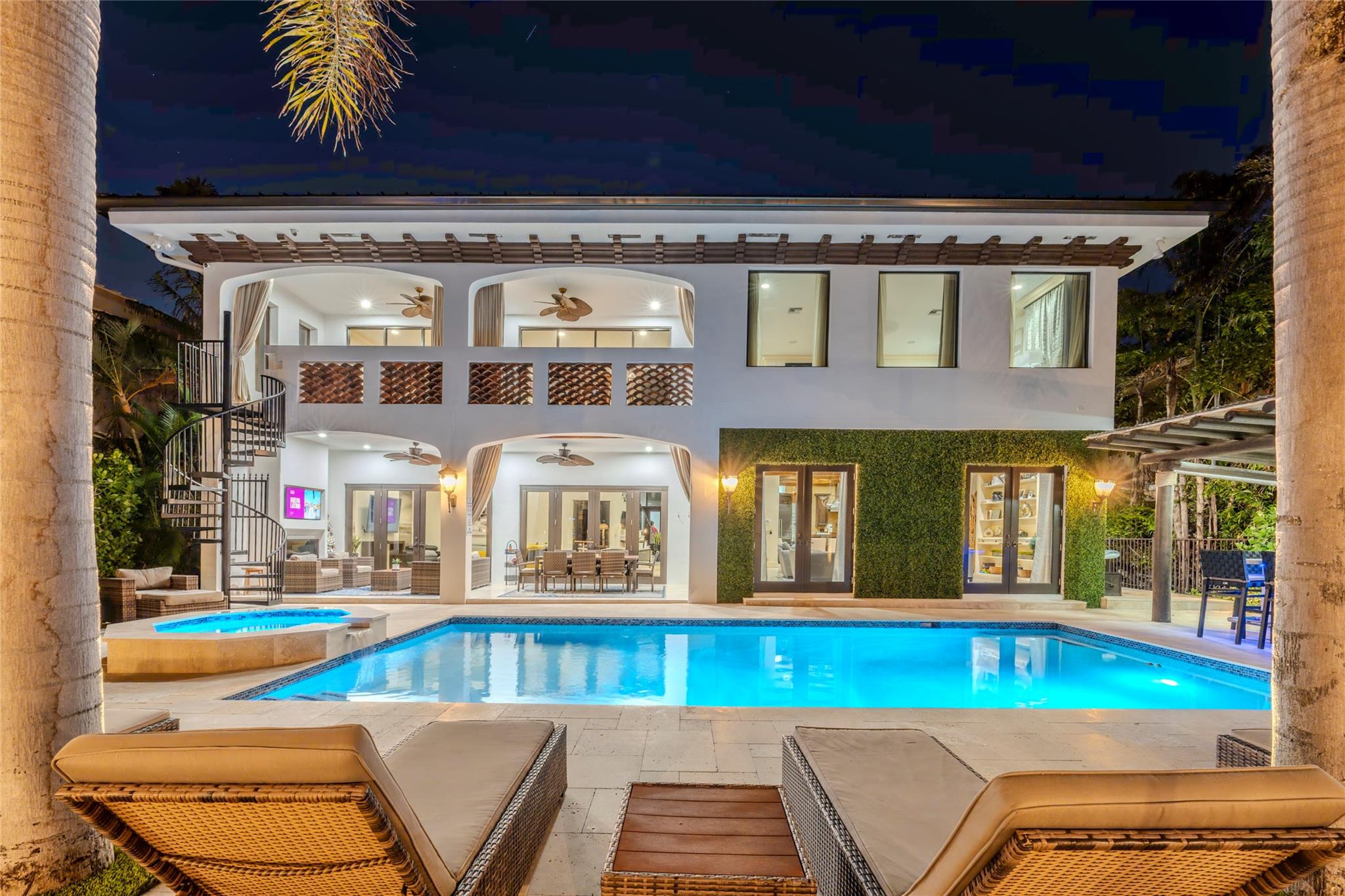 Seven Isles - Residential Lease