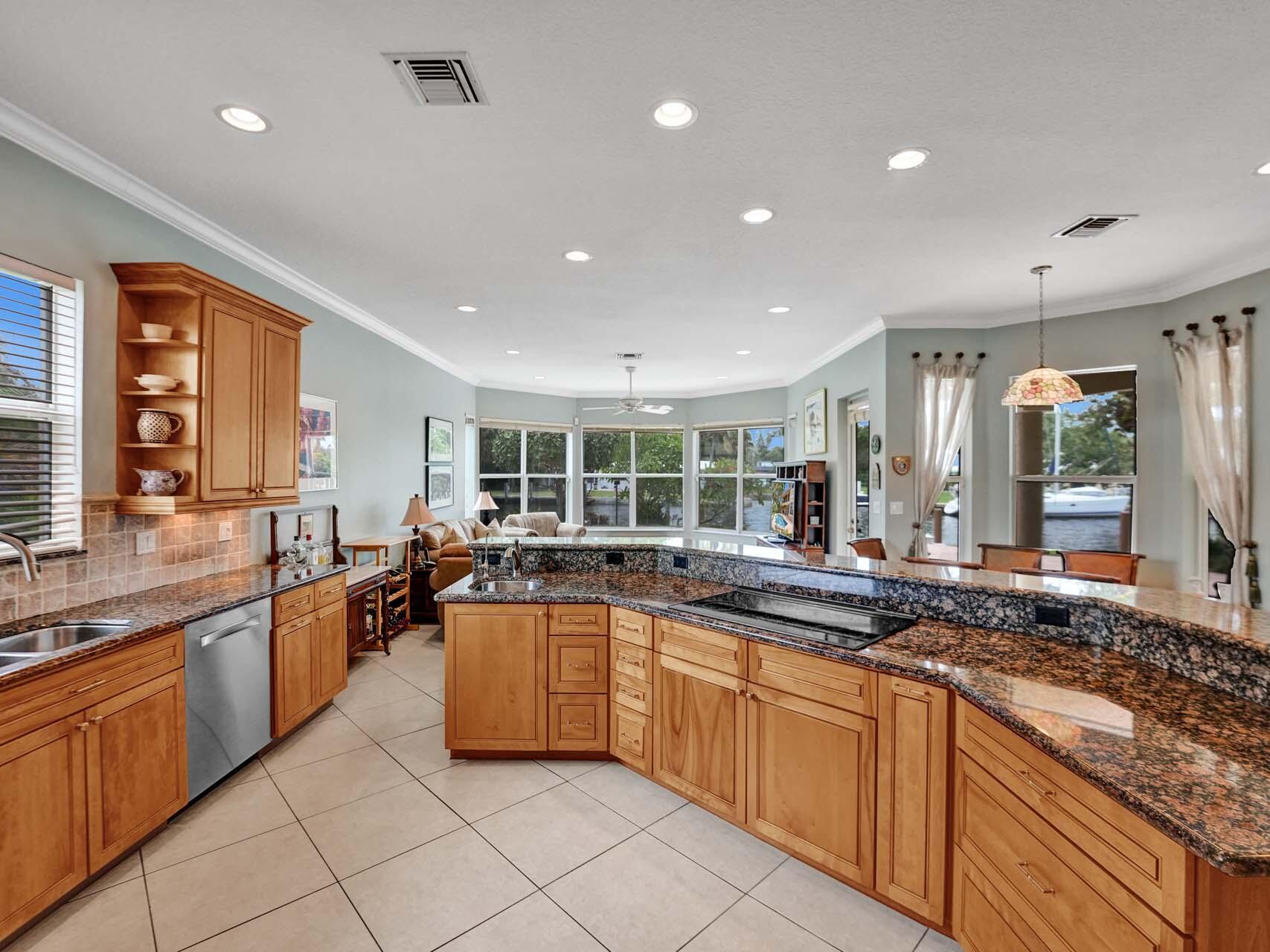 SOUTH NEW RIVER ISLES SEC - Residential