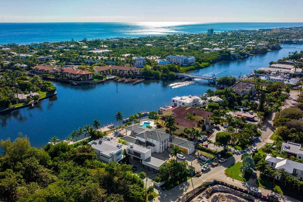 KENMONT FIRST ADD - Residential