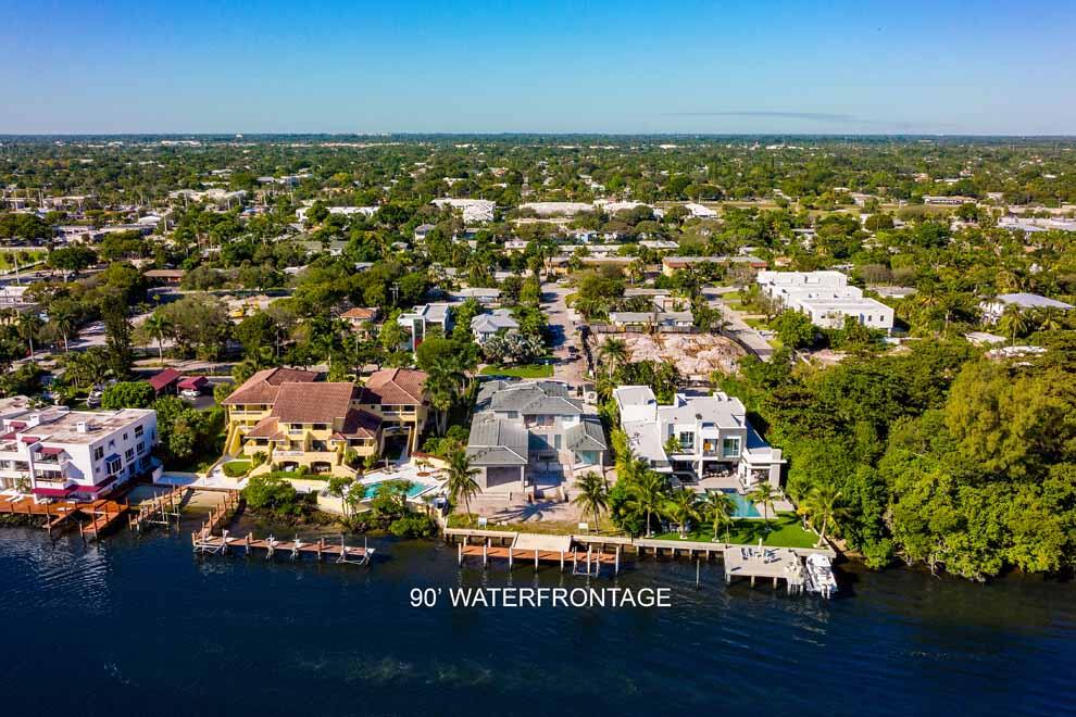 KENMONT FIRST ADD - Residential