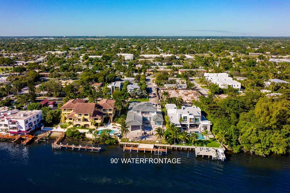 KENMONT FIRST ADD - Residential