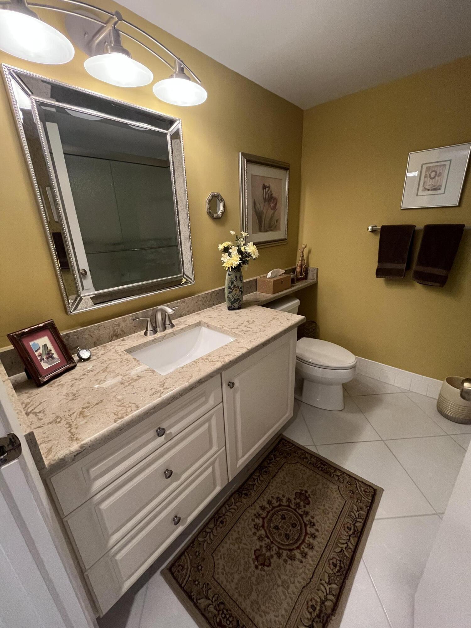 Huntington Towers - Residential