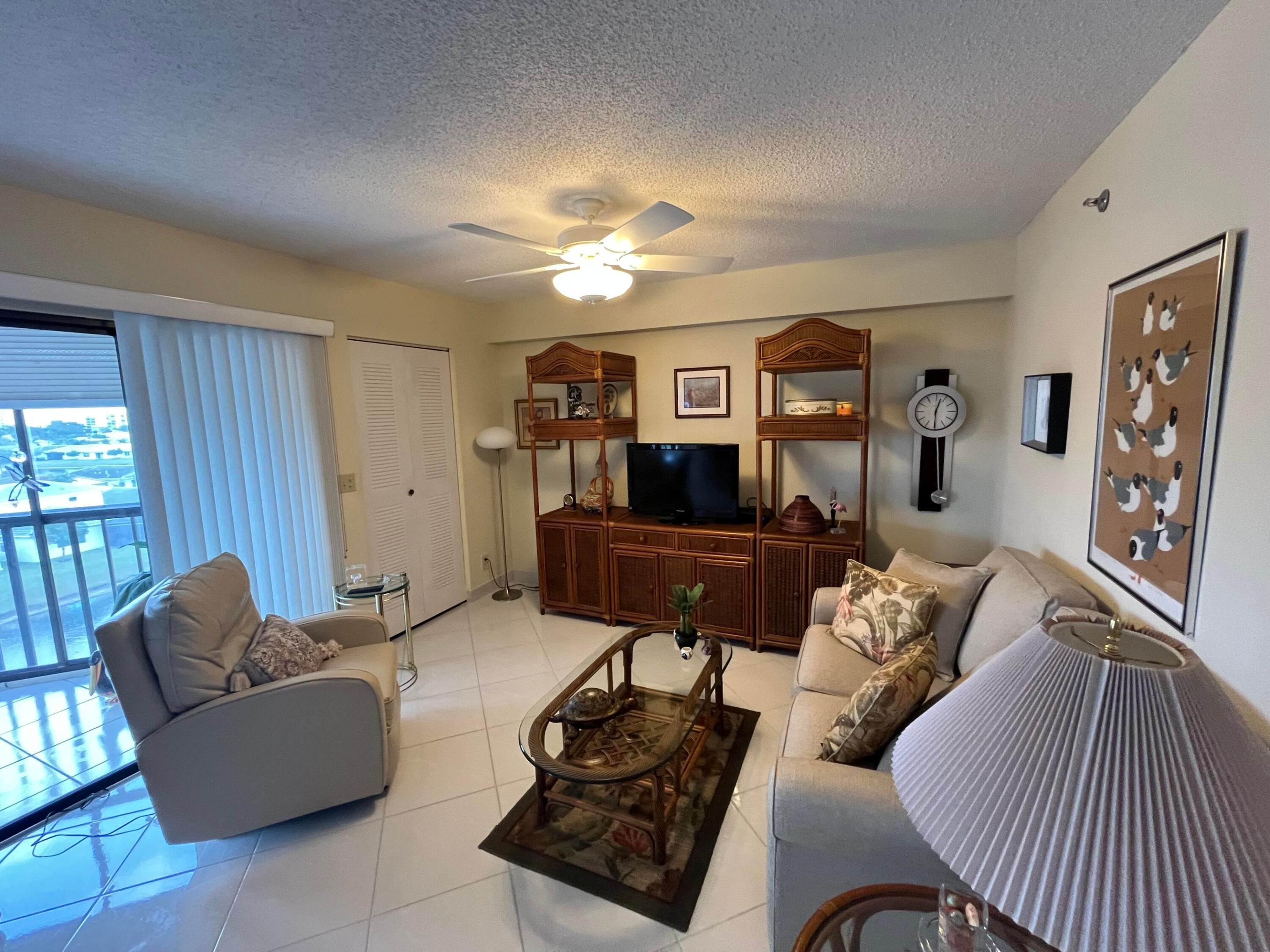 Huntington Towers - Residential