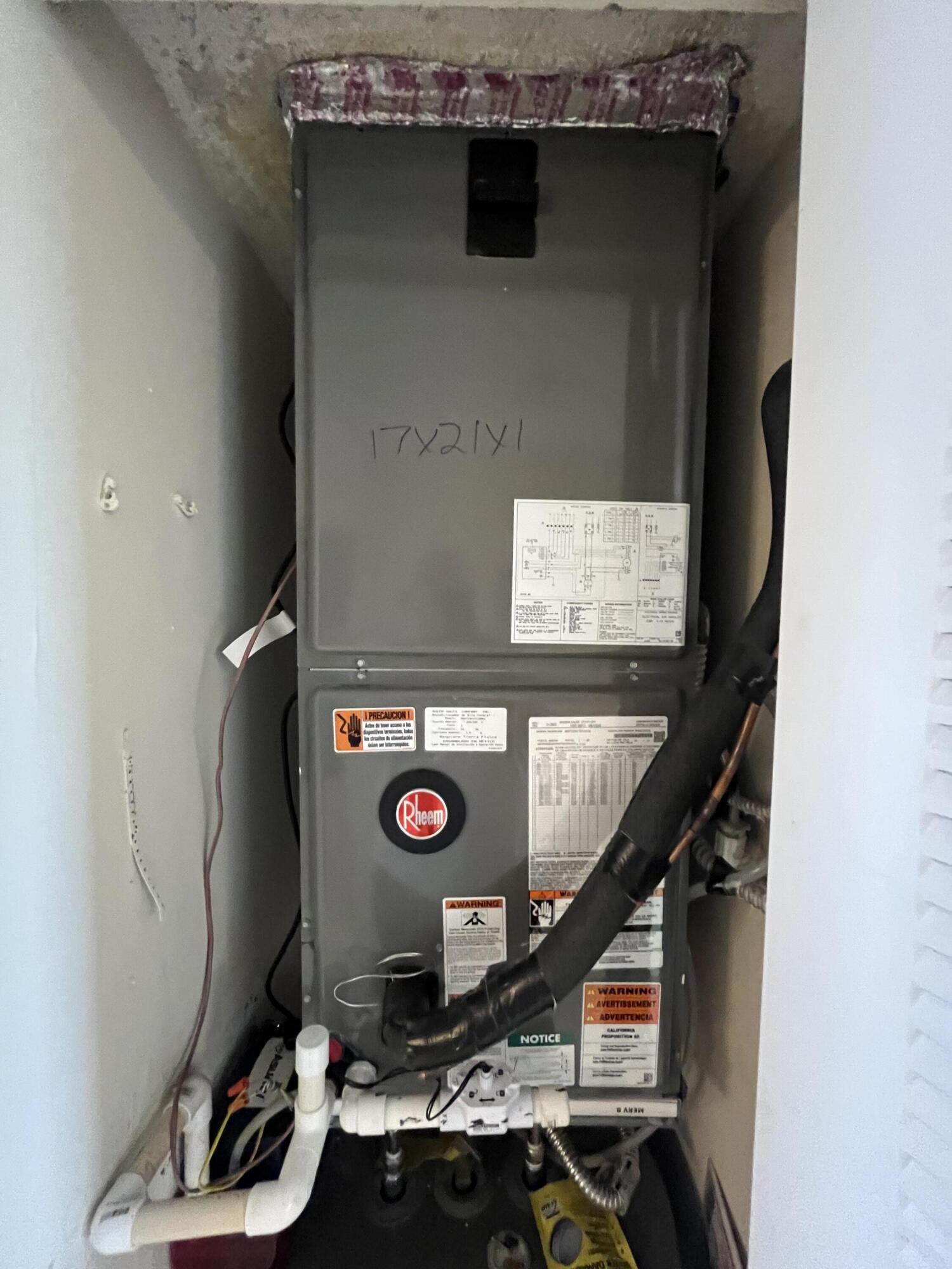 Huntington Towers - Residential