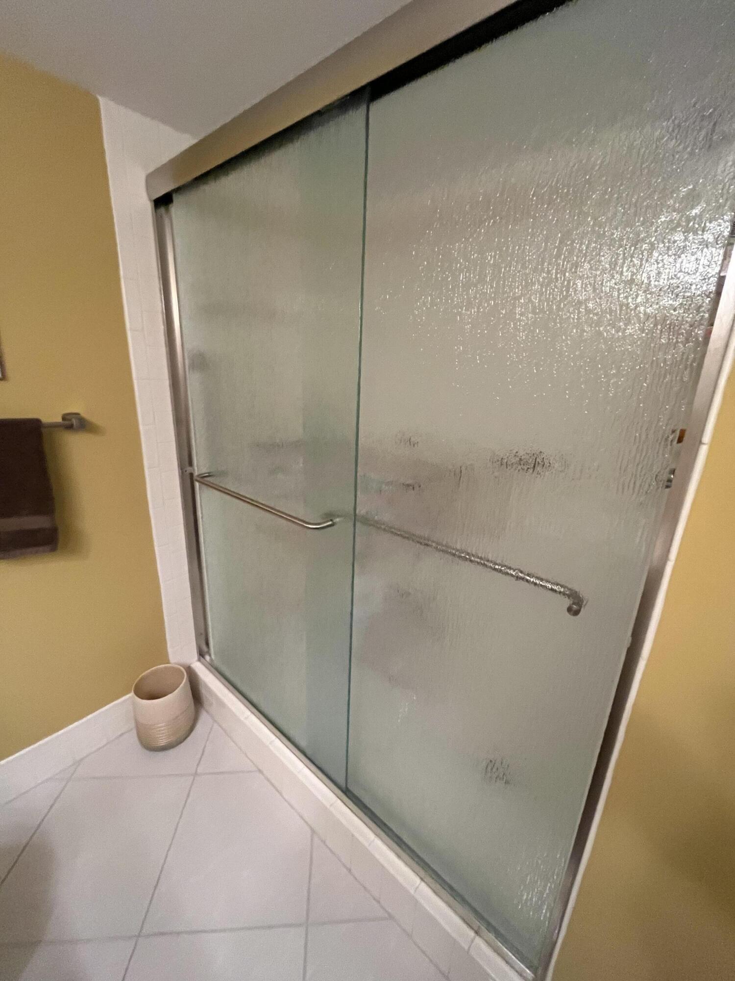 Huntington Towers - Residential