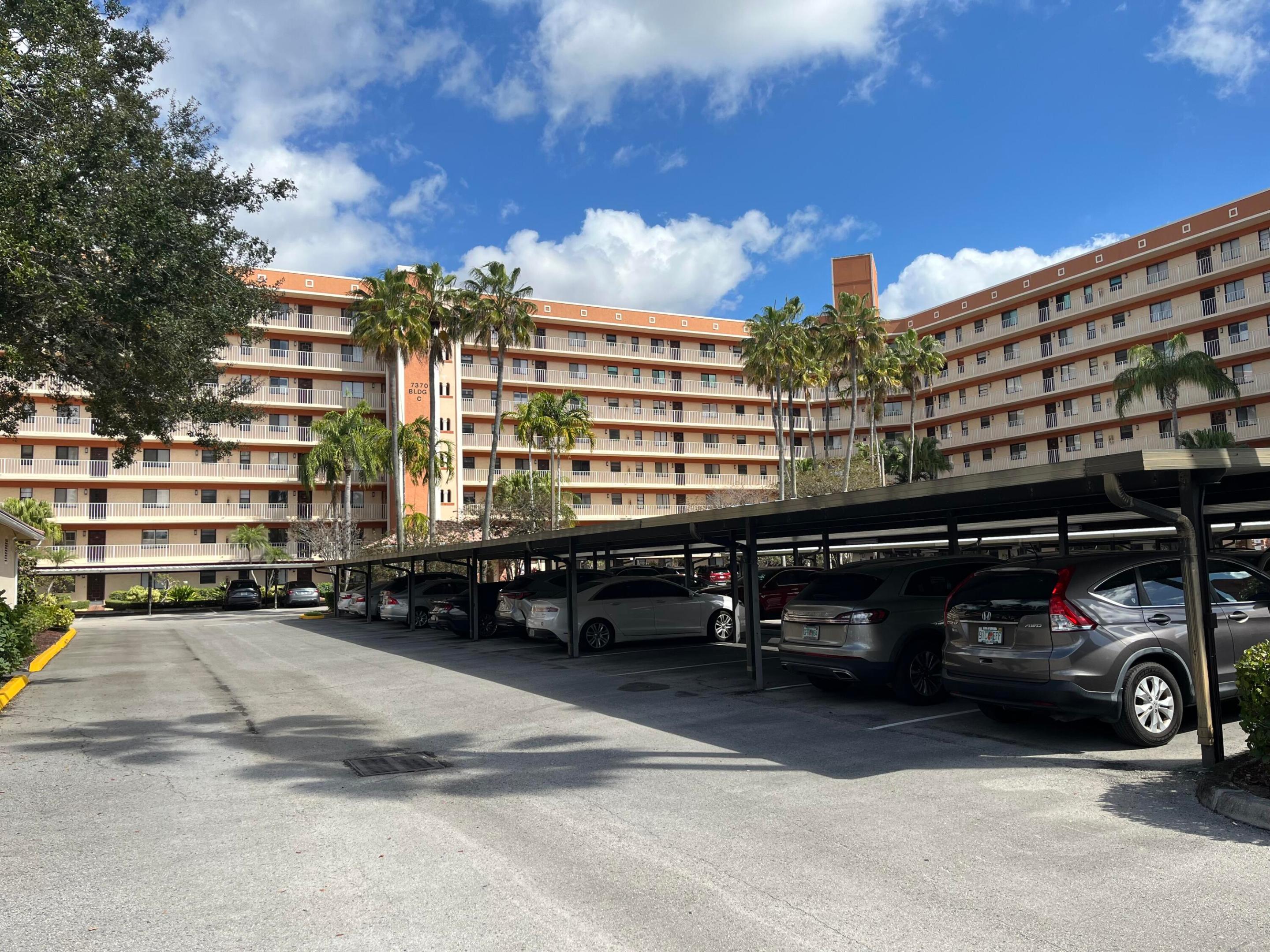 Huntington Towers - Residential