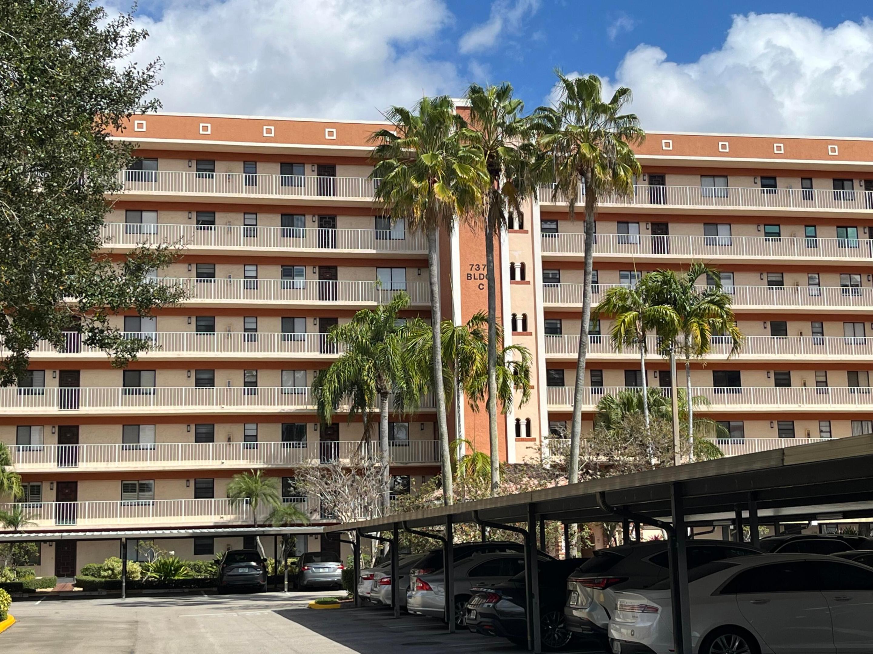 Huntington Towers - Residential