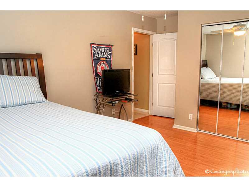 SHADOW WOOD - Residential