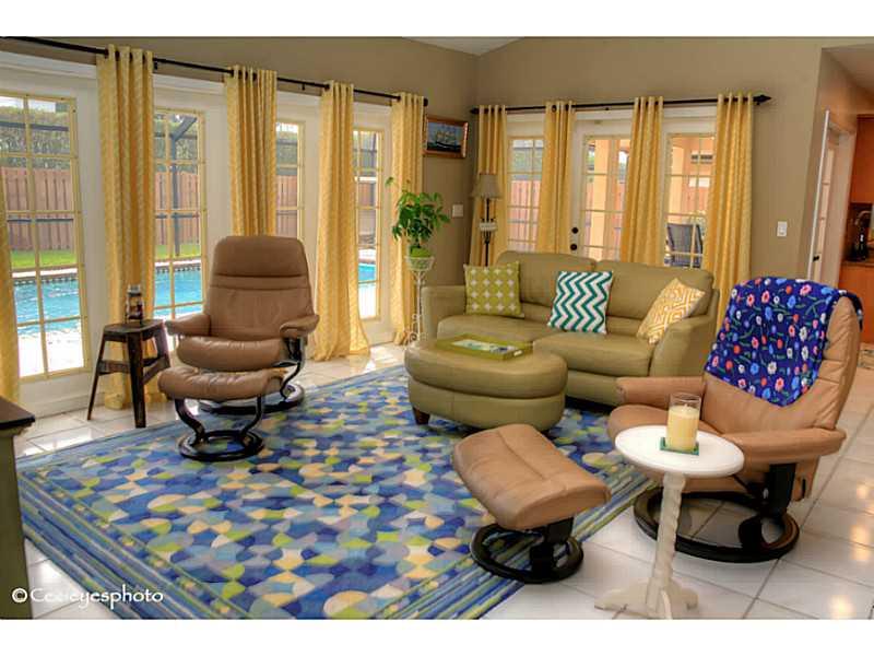 SHADOW WOOD - Residential