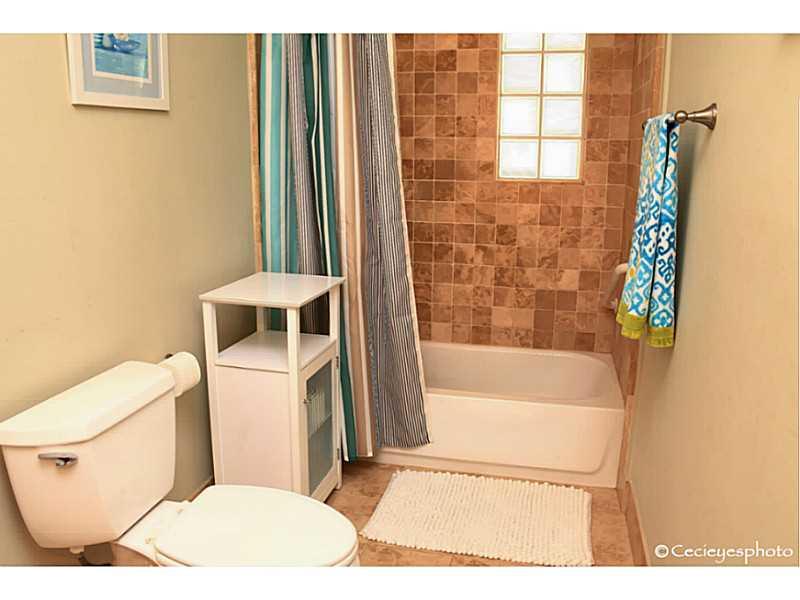 SHADOW WOOD - Residential