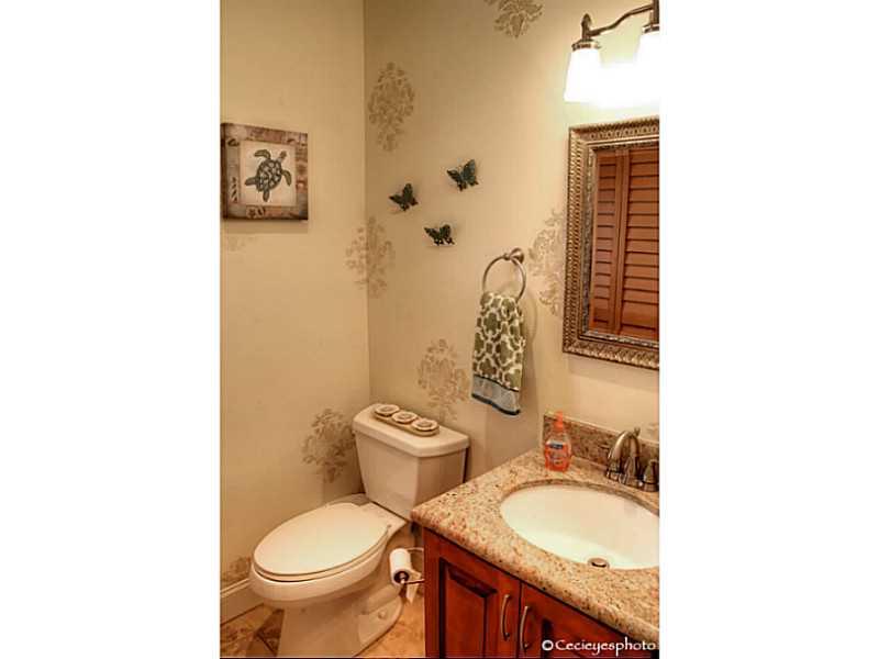 SHADOW WOOD - Residential