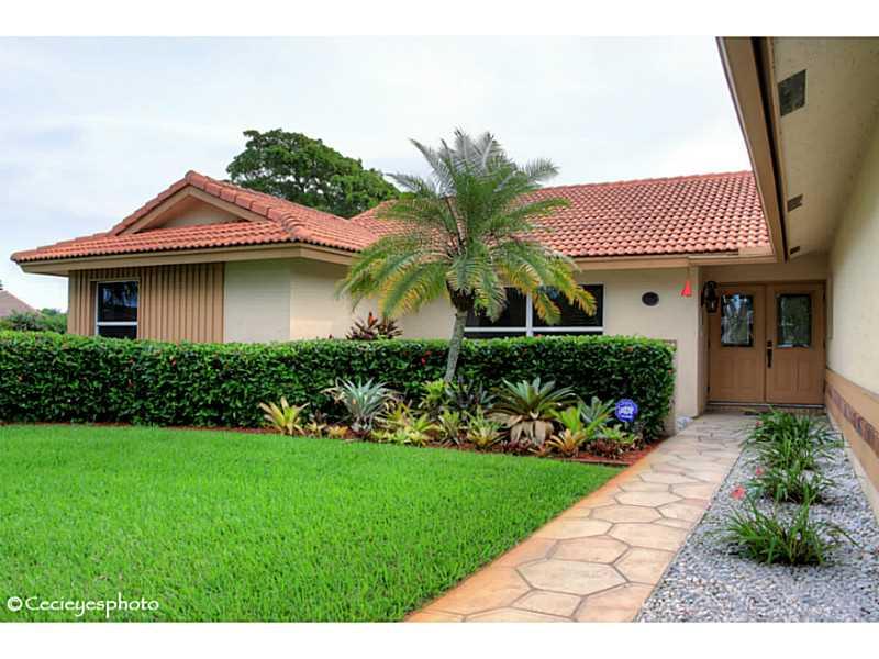 SHADOW WOOD - Residential