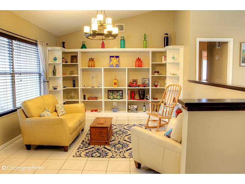 SHADOW WOOD - Residential