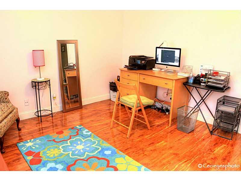 SHADOW WOOD - Residential