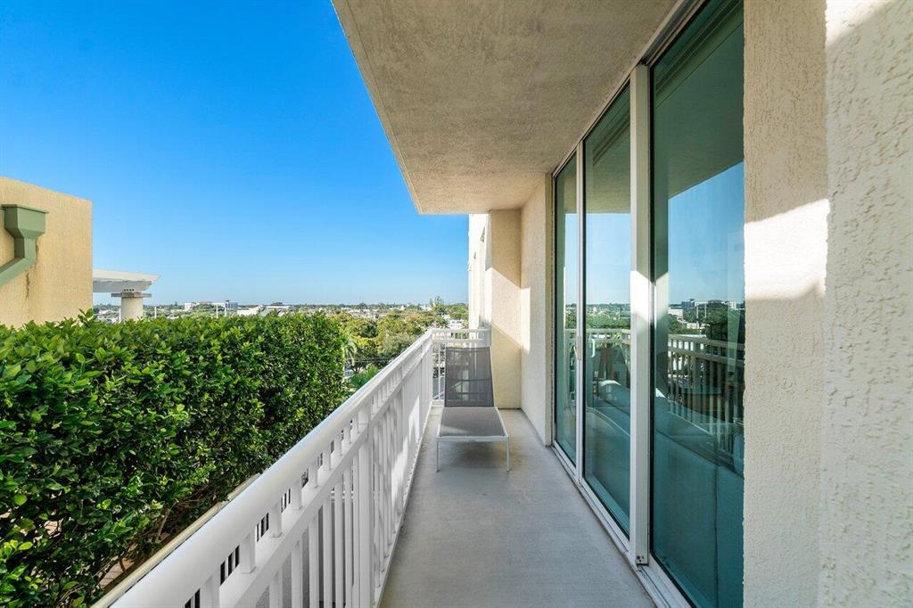 CASA COSTA CONDO - Residential