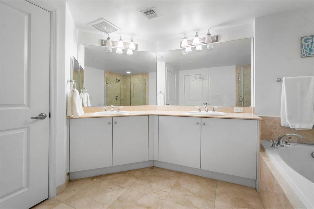 CASA COSTA CONDO - Residential