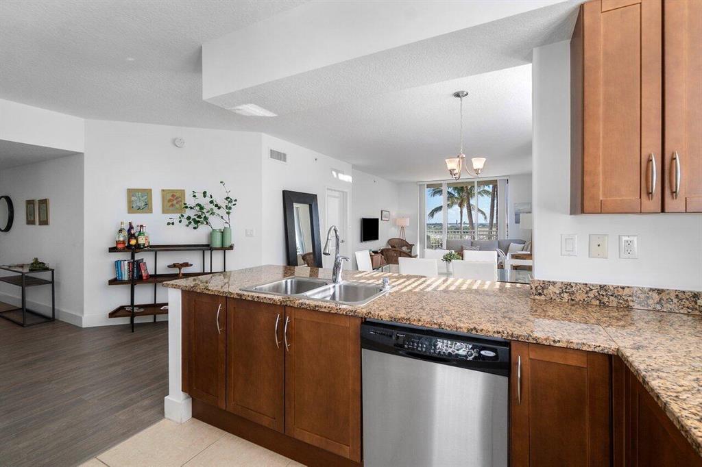 CASA COSTA CONDO - Residential