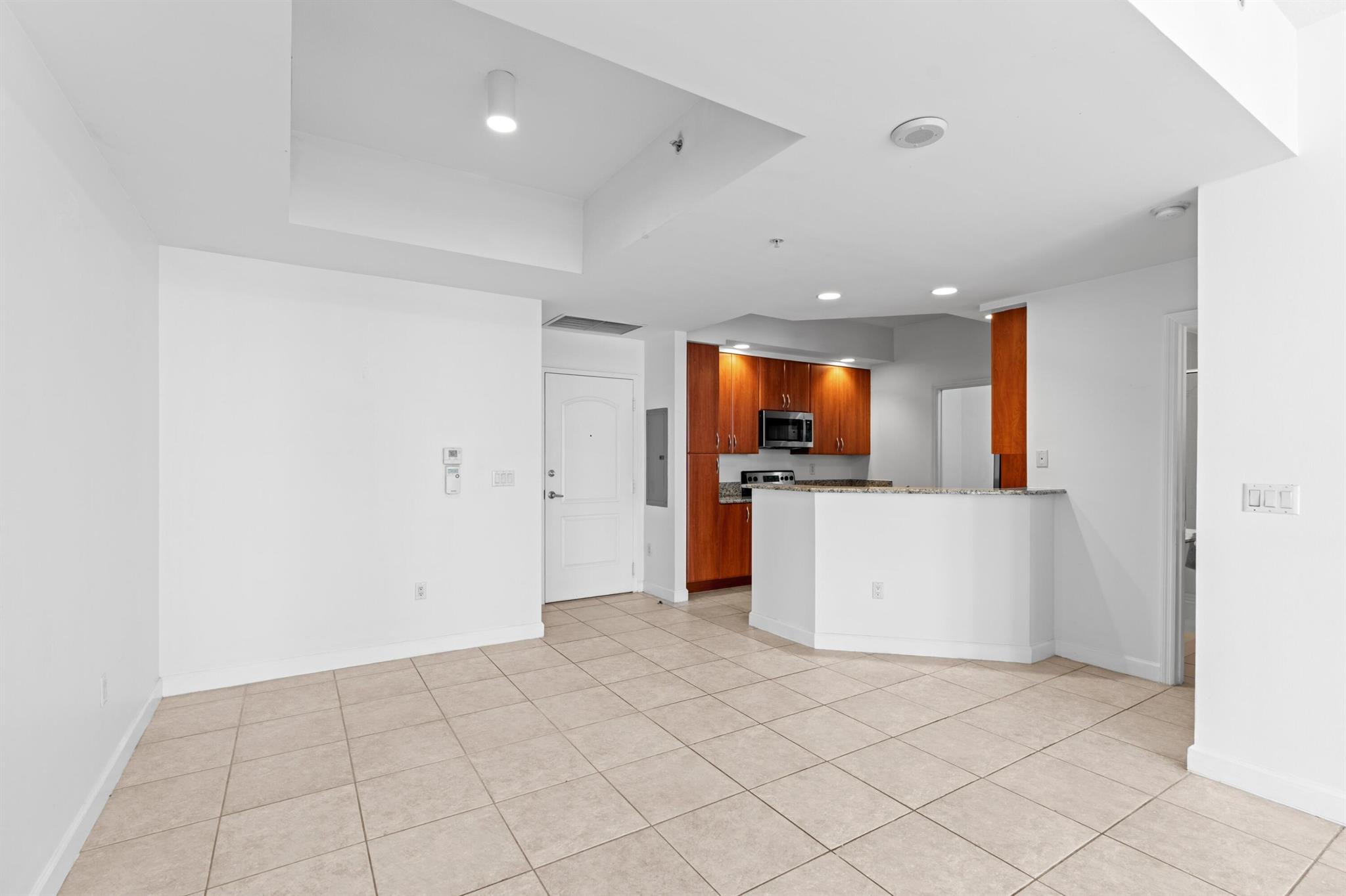 ONE CITY PLAZA CONDO - Residential Lease