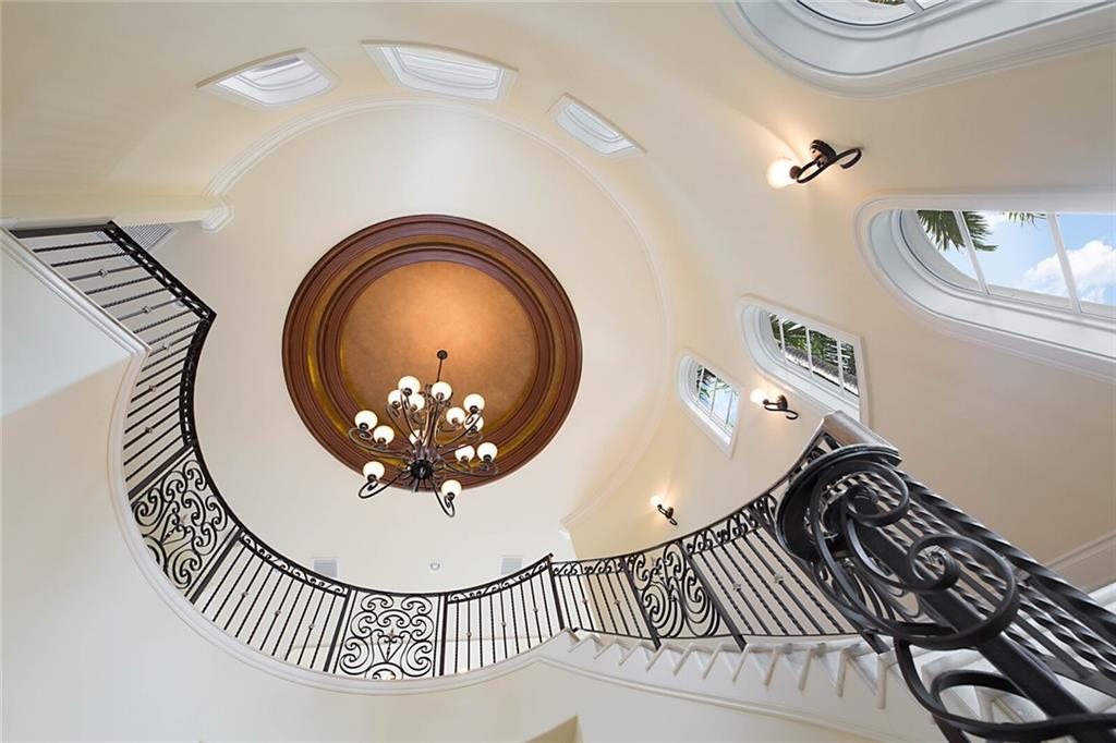 Lake Placid 35-23 B - Residential