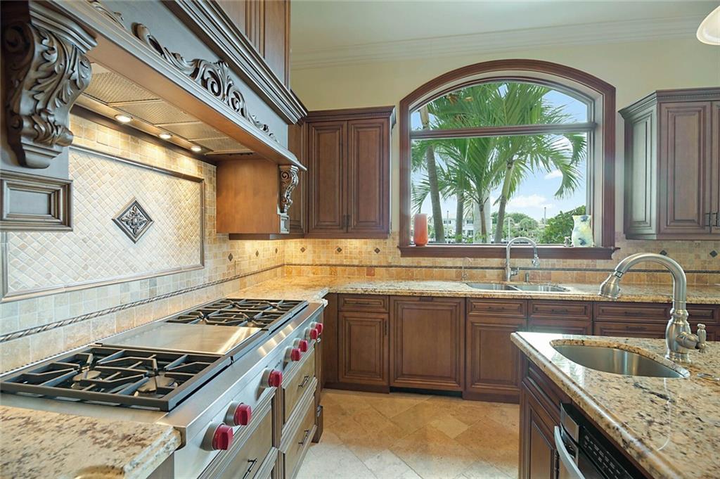 Lake Placid 35-23 B - Residential