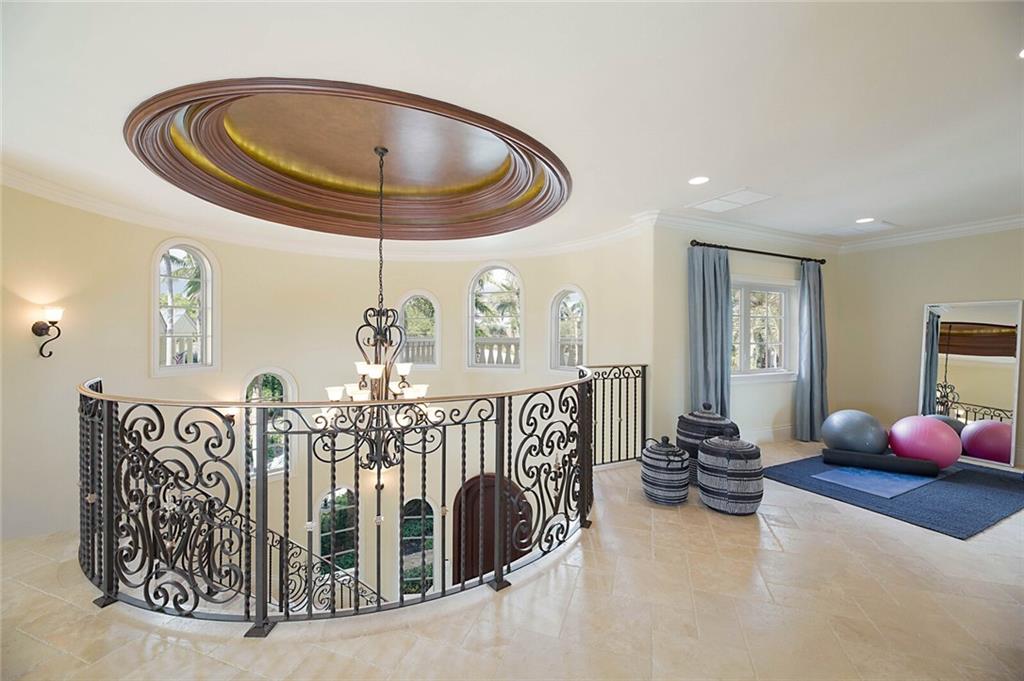 Lake Placid 35-23 B - Residential