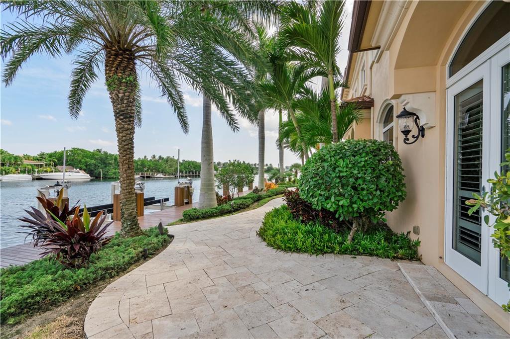 Lake Placid 35-23 B - Residential